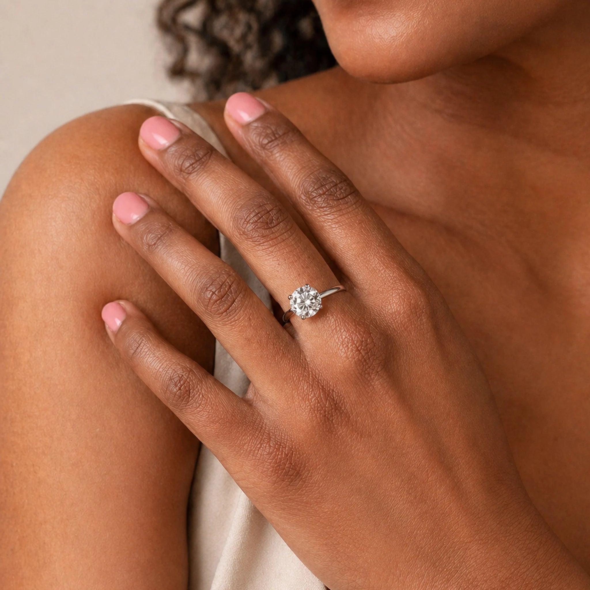 Ronde solitaire verlovingsring Classic · 2.0 ct.