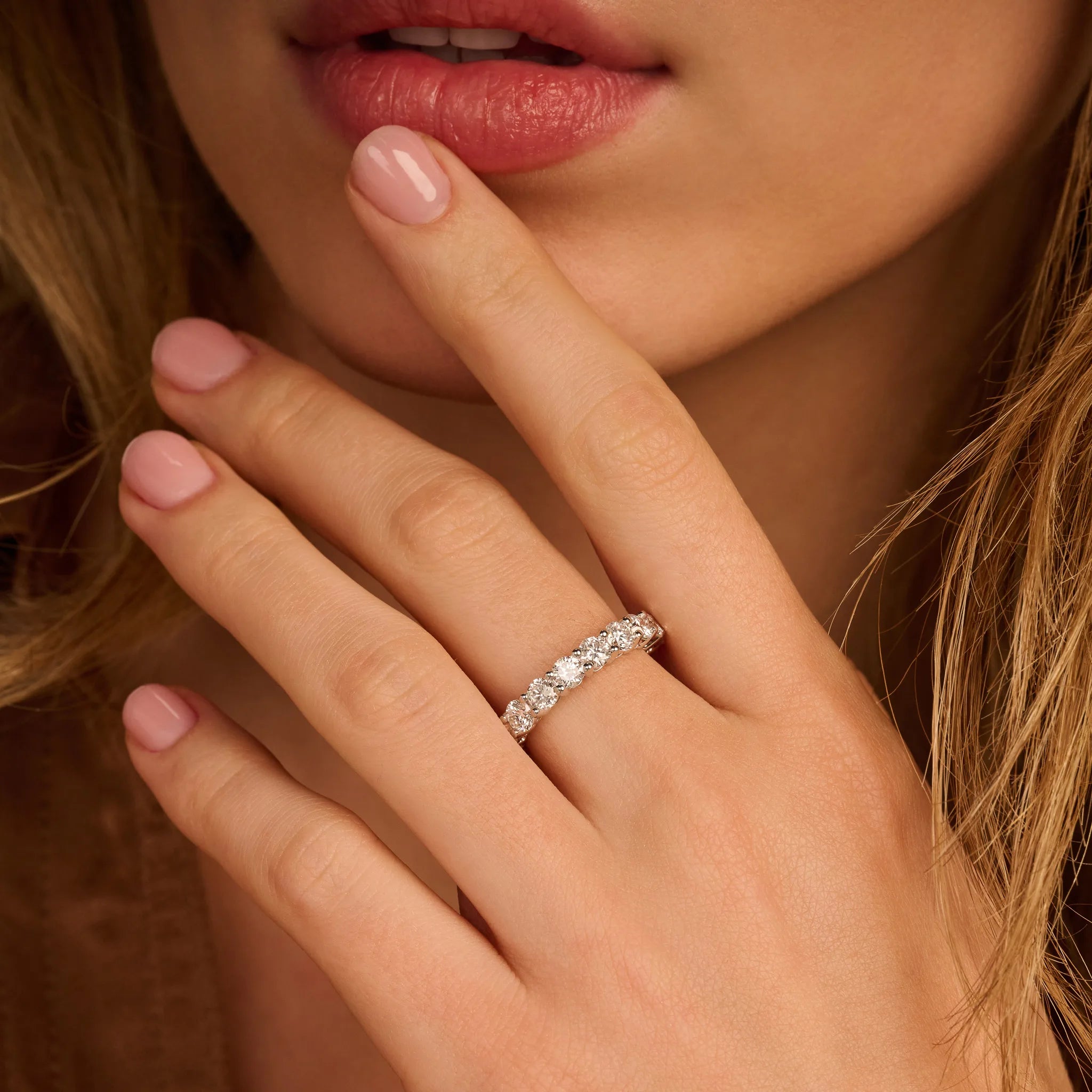 Diamanten eternity ring · 2.15 ct.