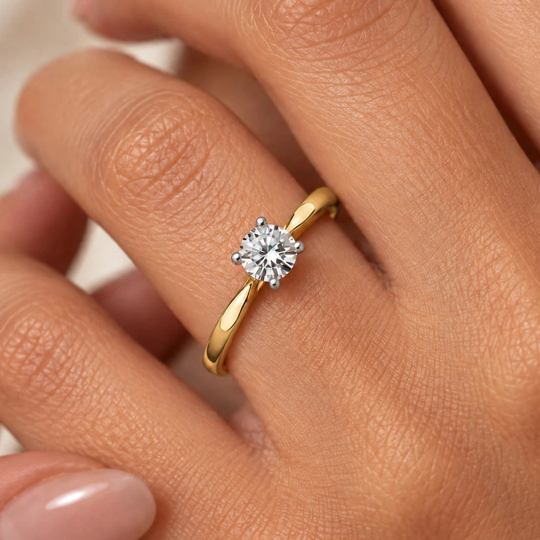 Ronde solitaire verlovingsring Classic · 0.5 ct.