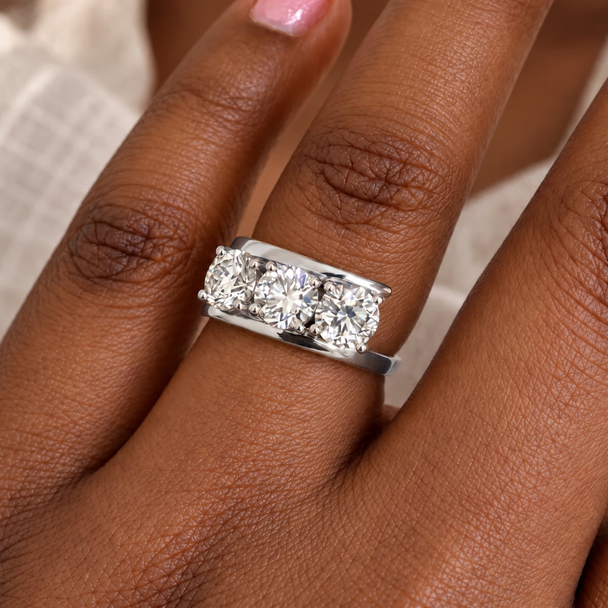 Ronde trilogie verlovingsring · 2.25 ct.
