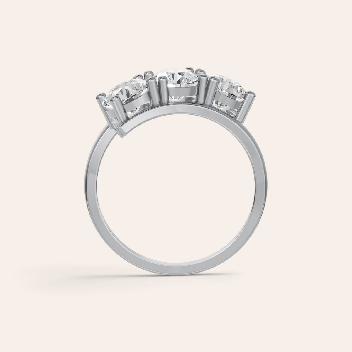 Louèn Diamonds trilogie verlovingsring met drie ronde diamanten in 14k witgoud, zijaanzicht