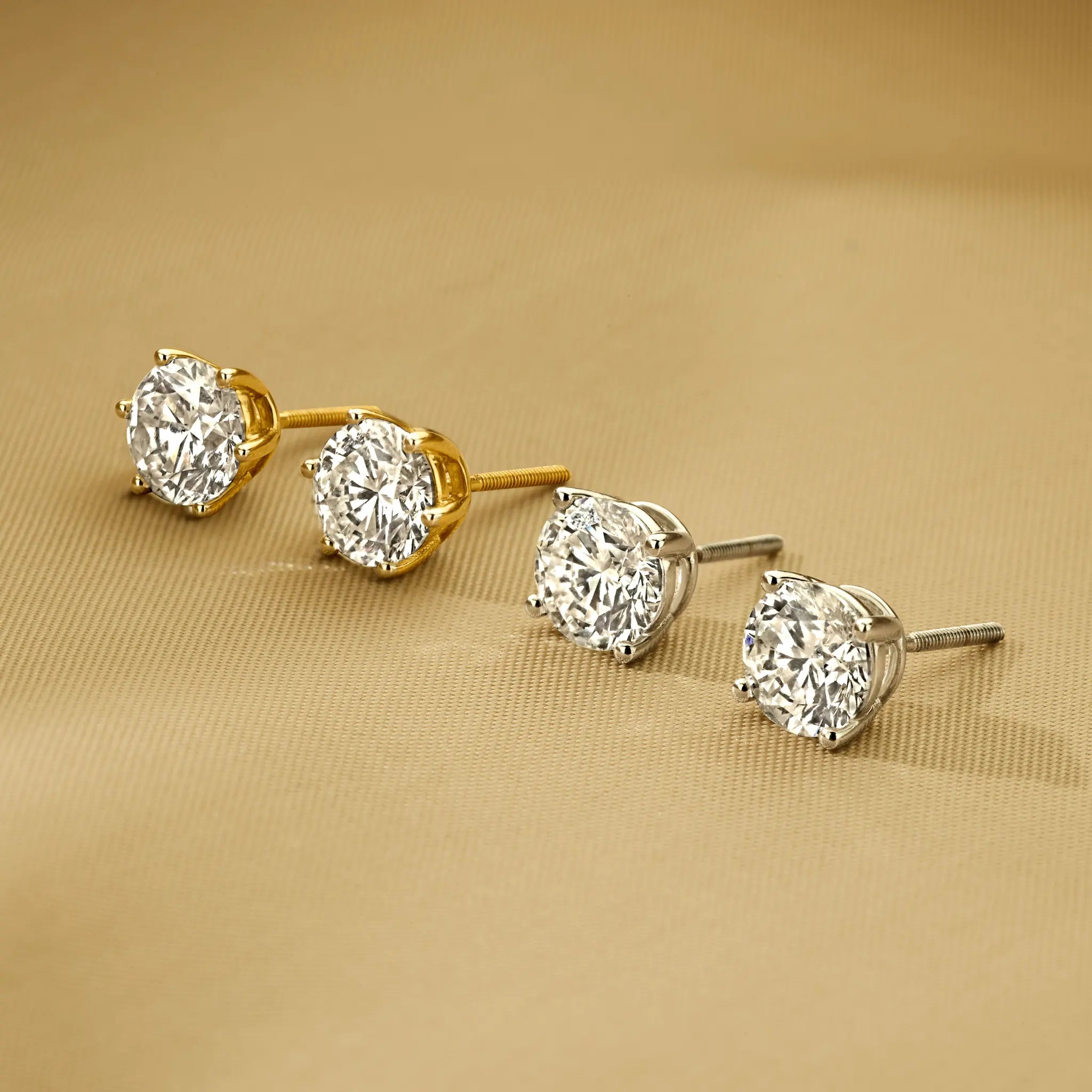 Louèn Diamonds collectie oorbellen in 14k goud met lab grown diamanten