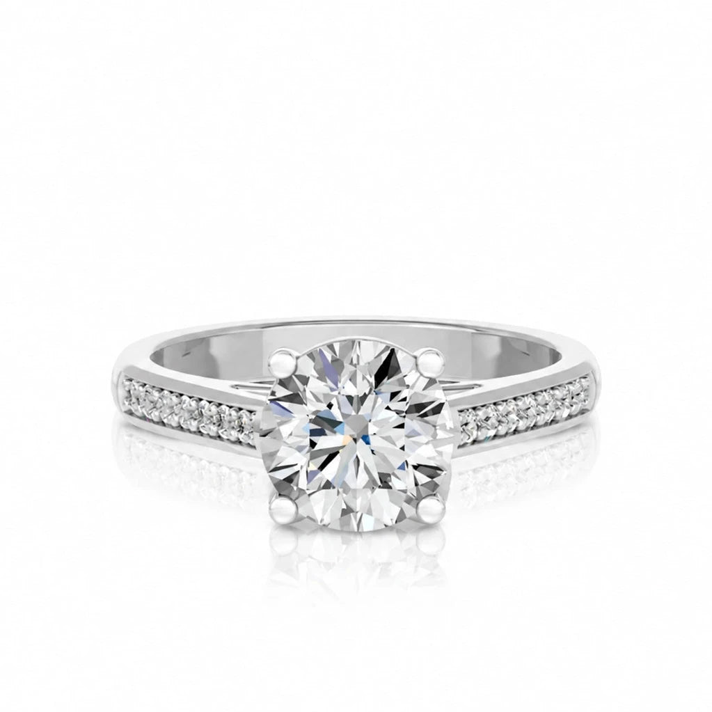 Ronde solitaire verlovingsring met pavé band · 2.0 ct.