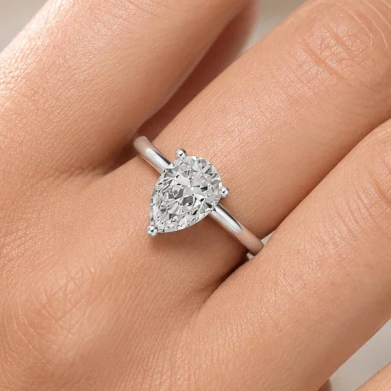 Peervormige solitaire verlovingsring Classic · 2.0 ct.