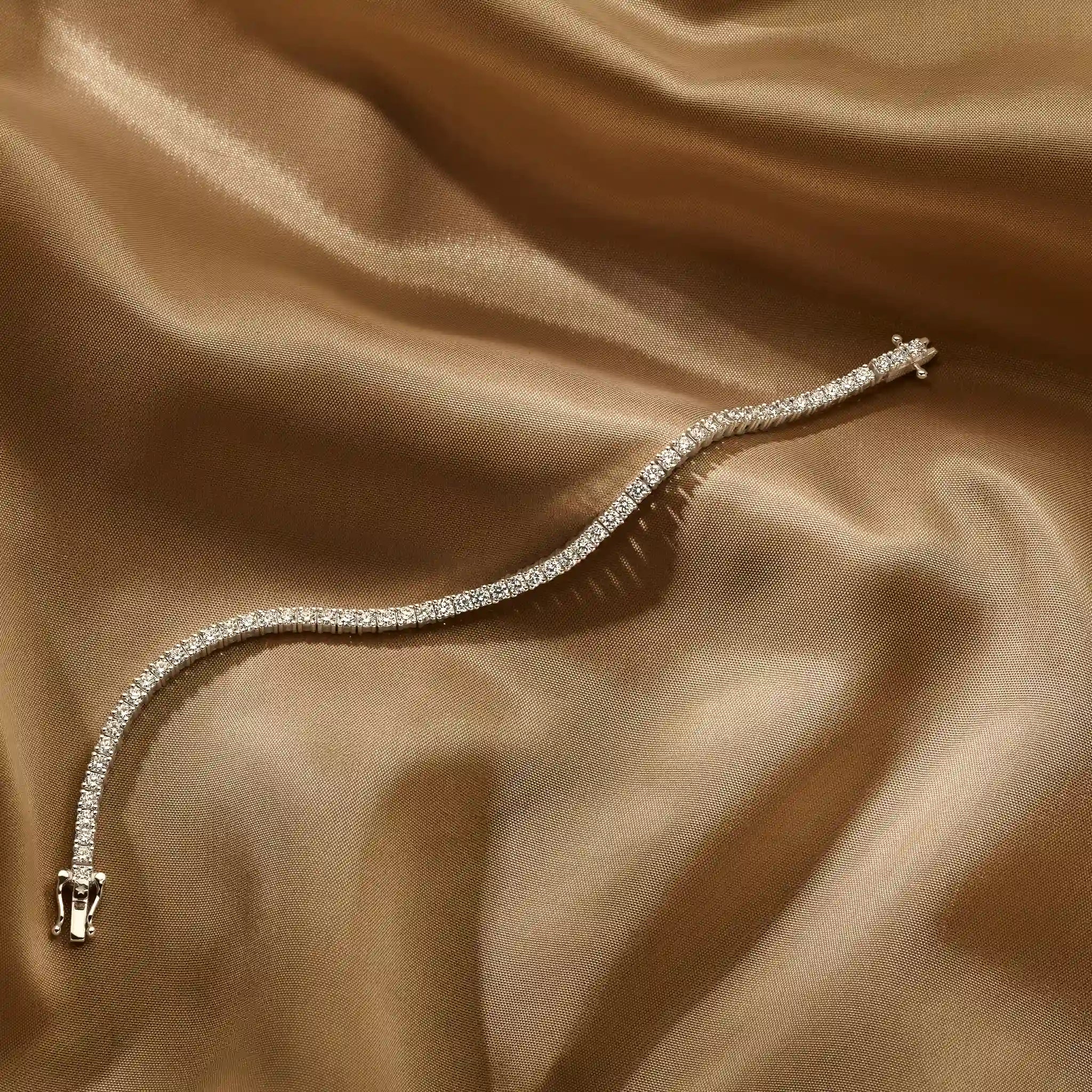 Tennisarmband · 3.2 ct.