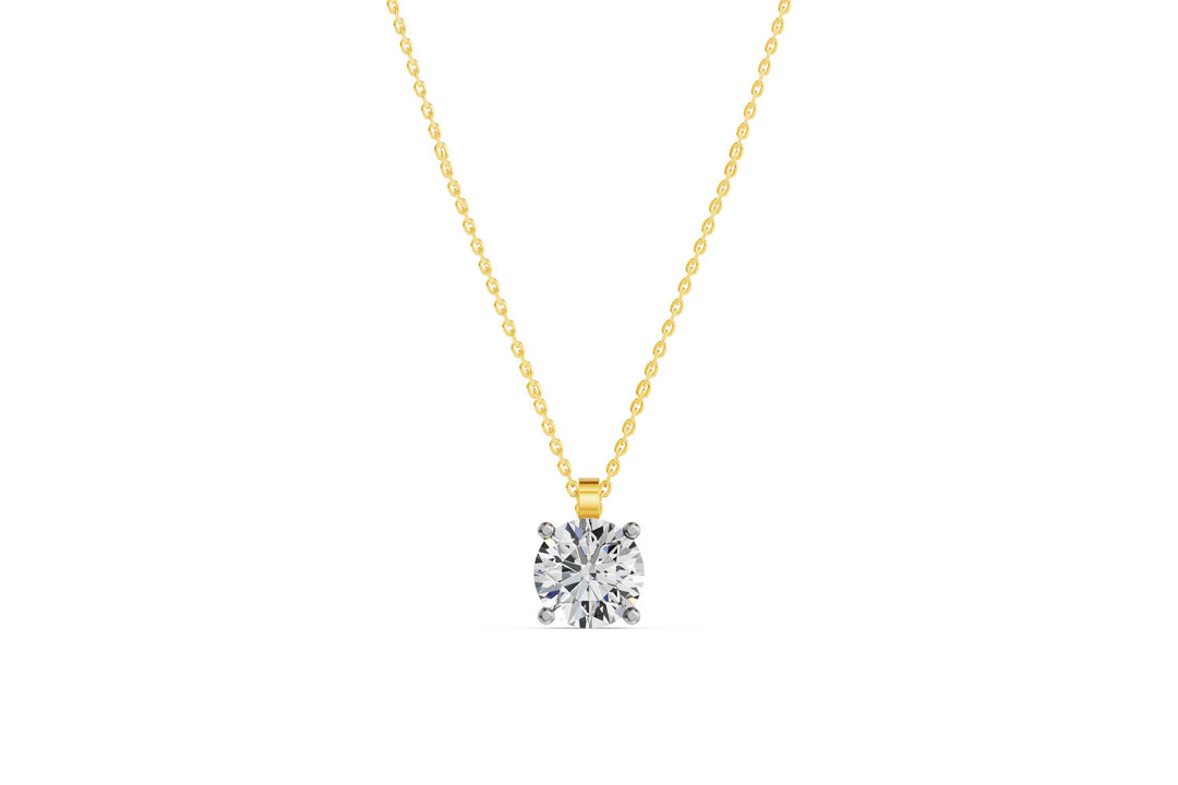 Geelgouden solitaire collier 2.2 ct lab-grown diamant, frontaal op witte achtergrond