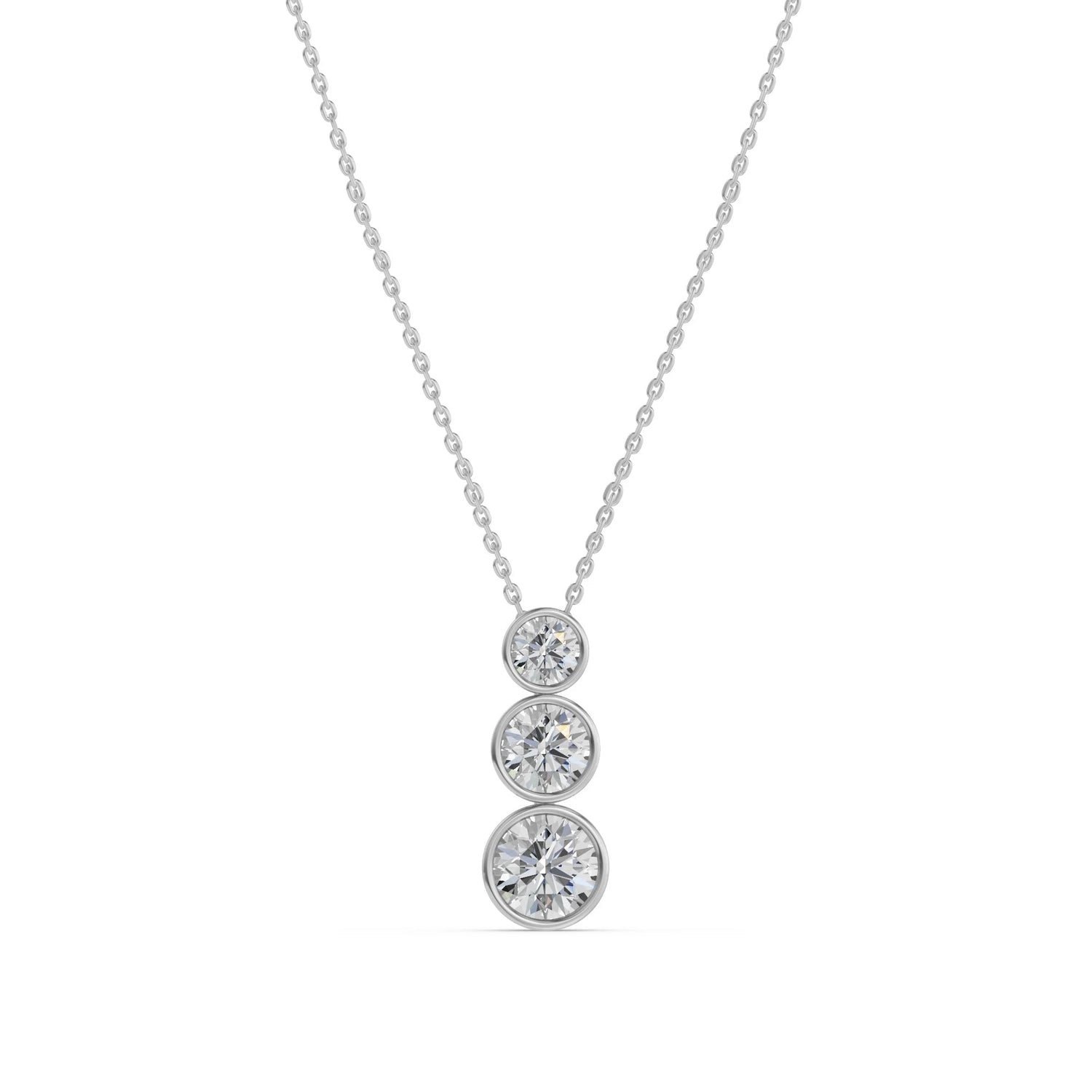 Bezel trio collier · 2.5 ct.
