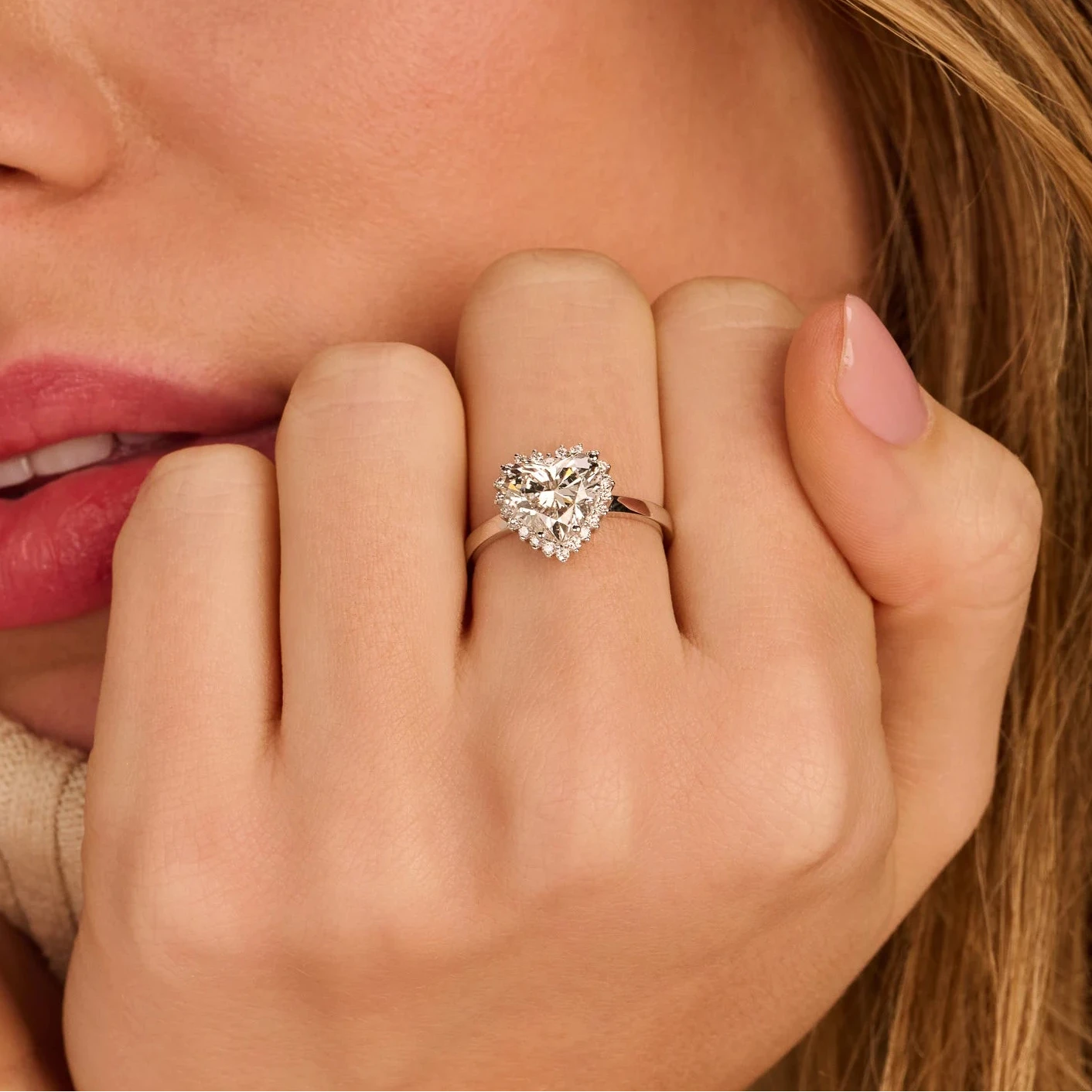 Hartvormige halo verlovingsring · 2.5 ct.