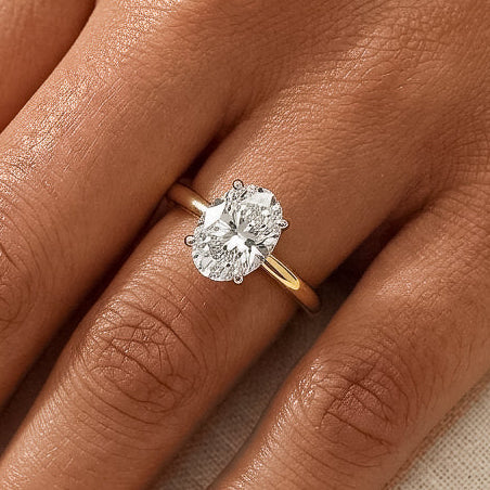 Ovale solitaire verlovingsring Classic · 2.0 ct.