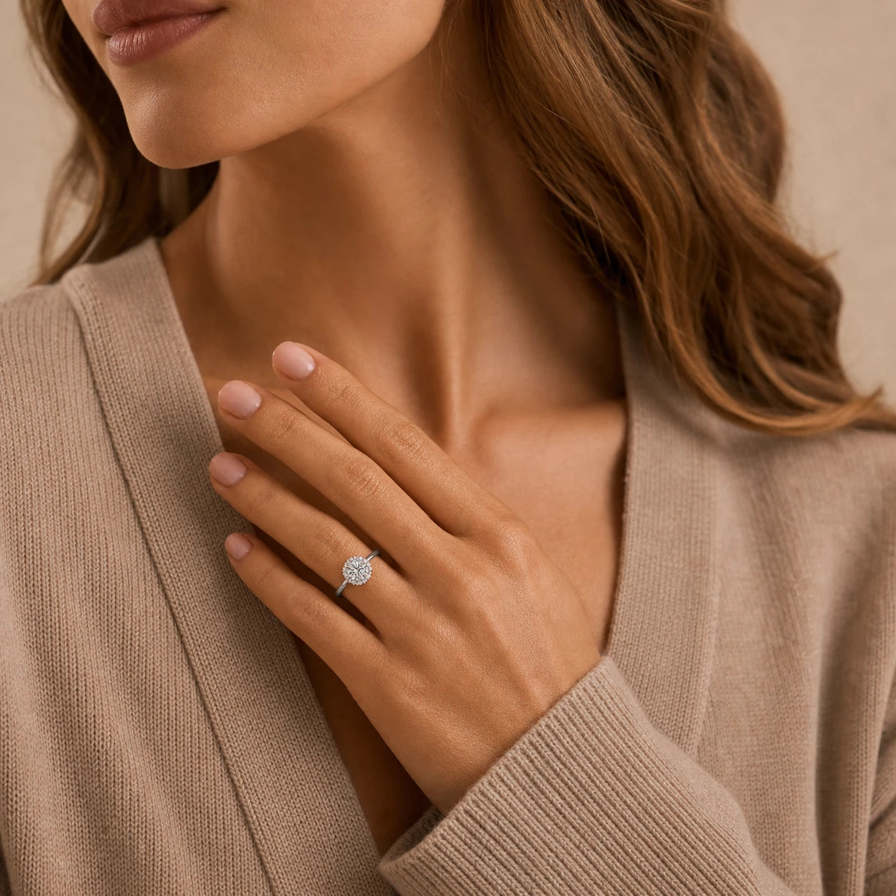 Ronde halo verlovingsring · 1.5 ct.