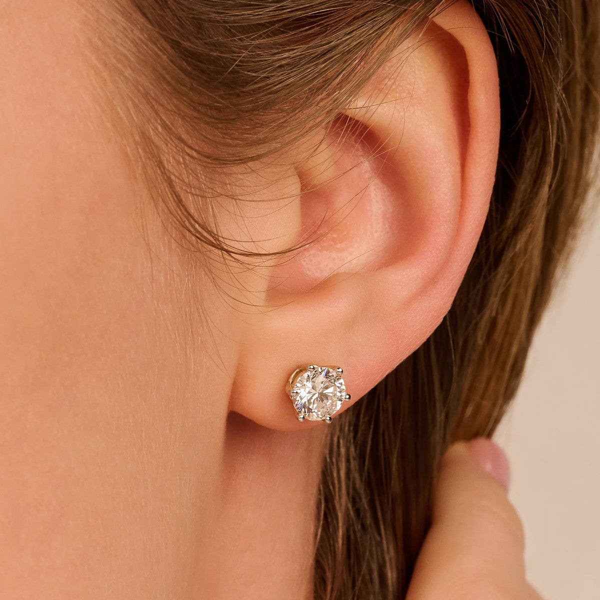 Solitaire Oorbellen 6-Poots · 2.0 ct.