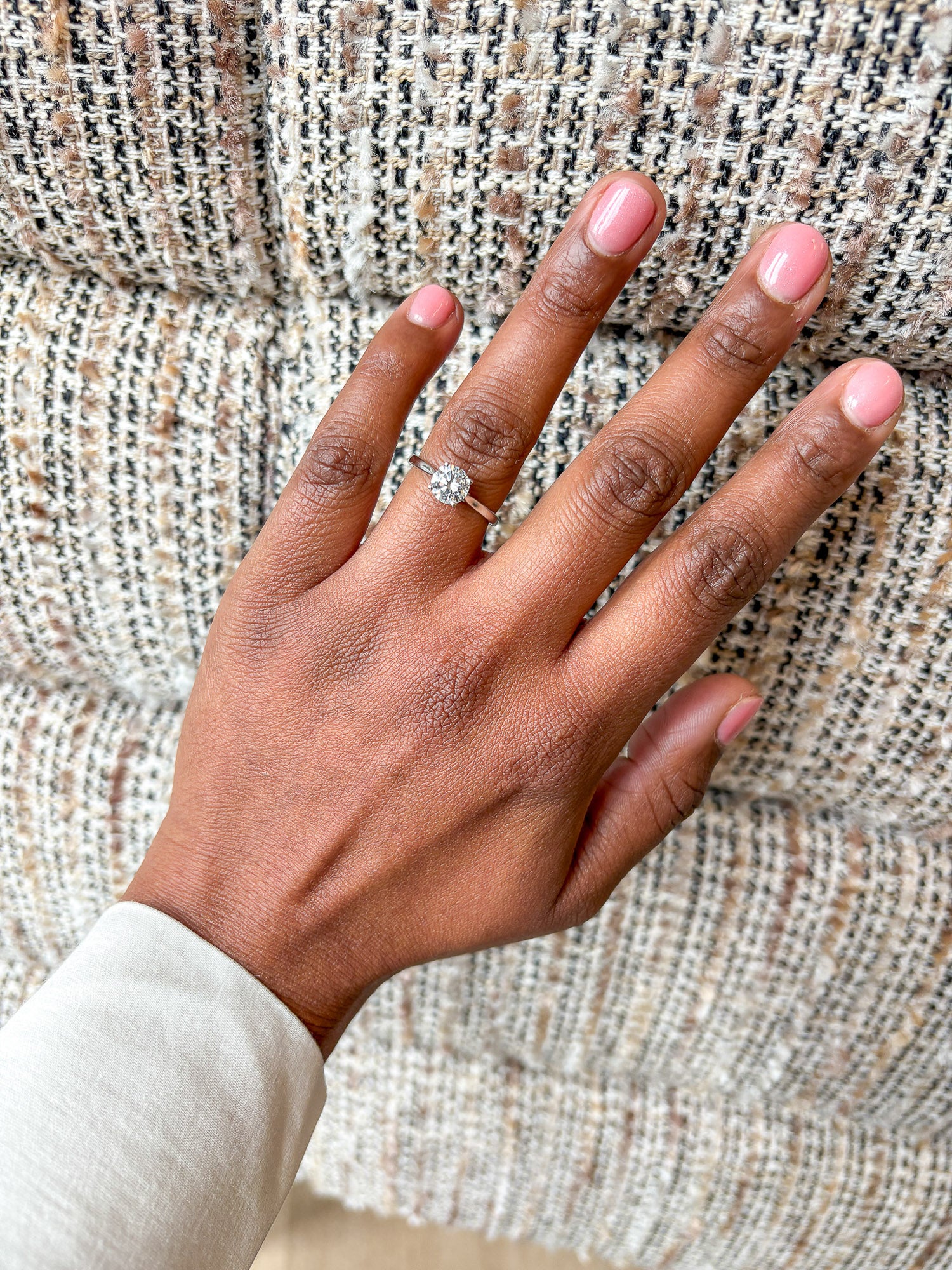 Solitaire Ring · 1.0 ct · 14k Witgoud