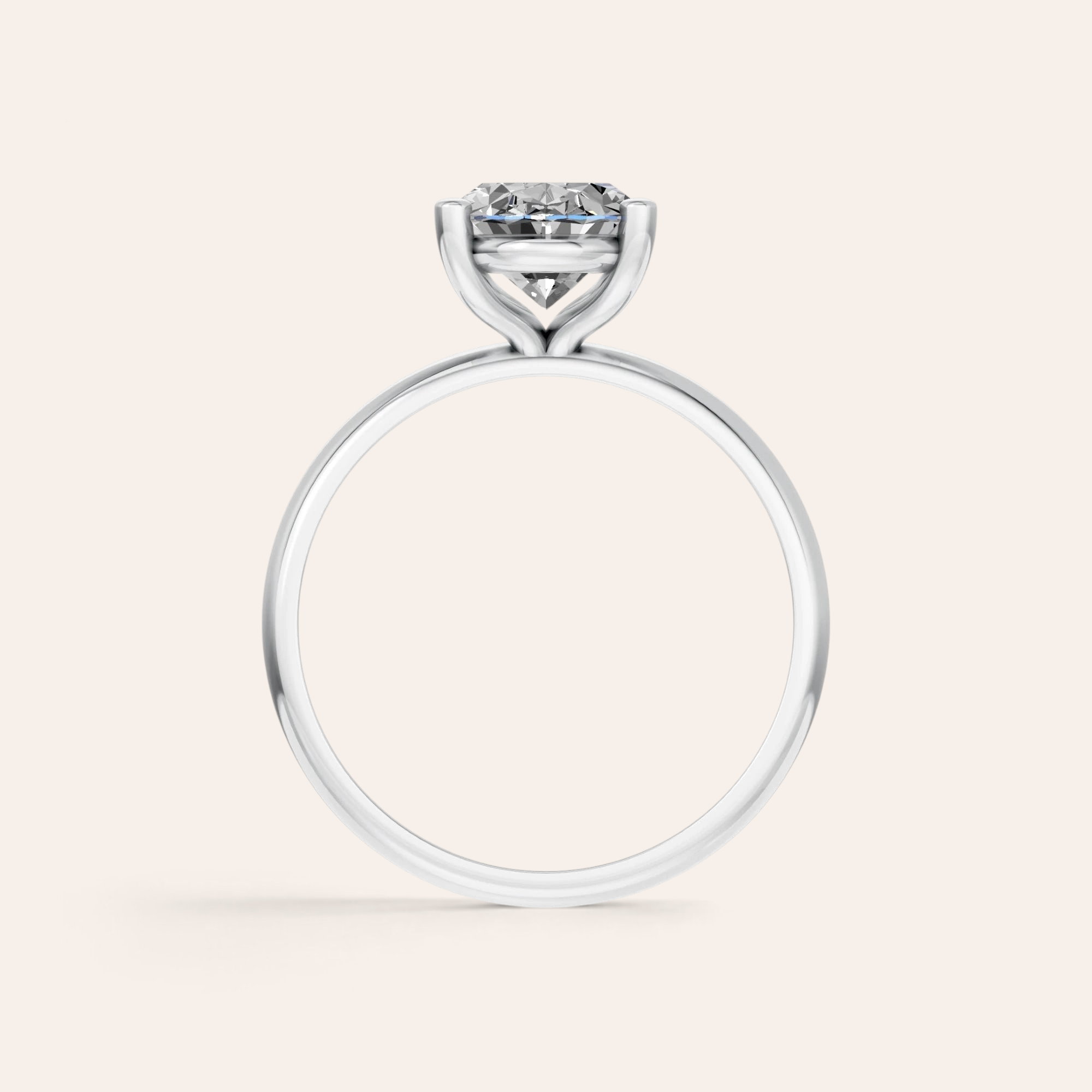 Louèn Diamonds solitaire verlovingsring met 2.0 ct ovale lab grown diamant in 14k witgoud, zijaanzicht.