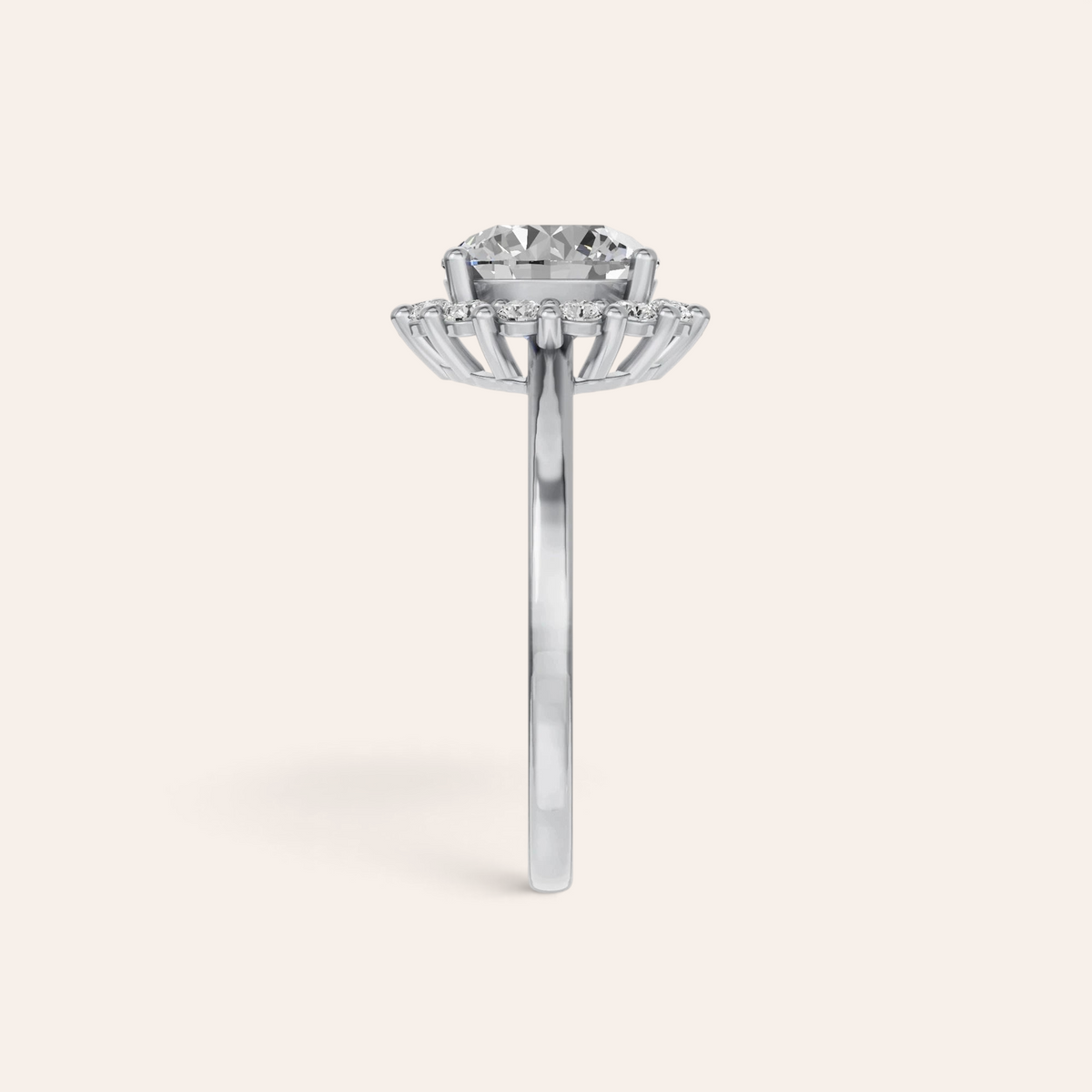 Louèn Diamonds ronde halo verlovingsring van 14k witgoud met 1.75 ct lab grown diamant, zijaanzicht