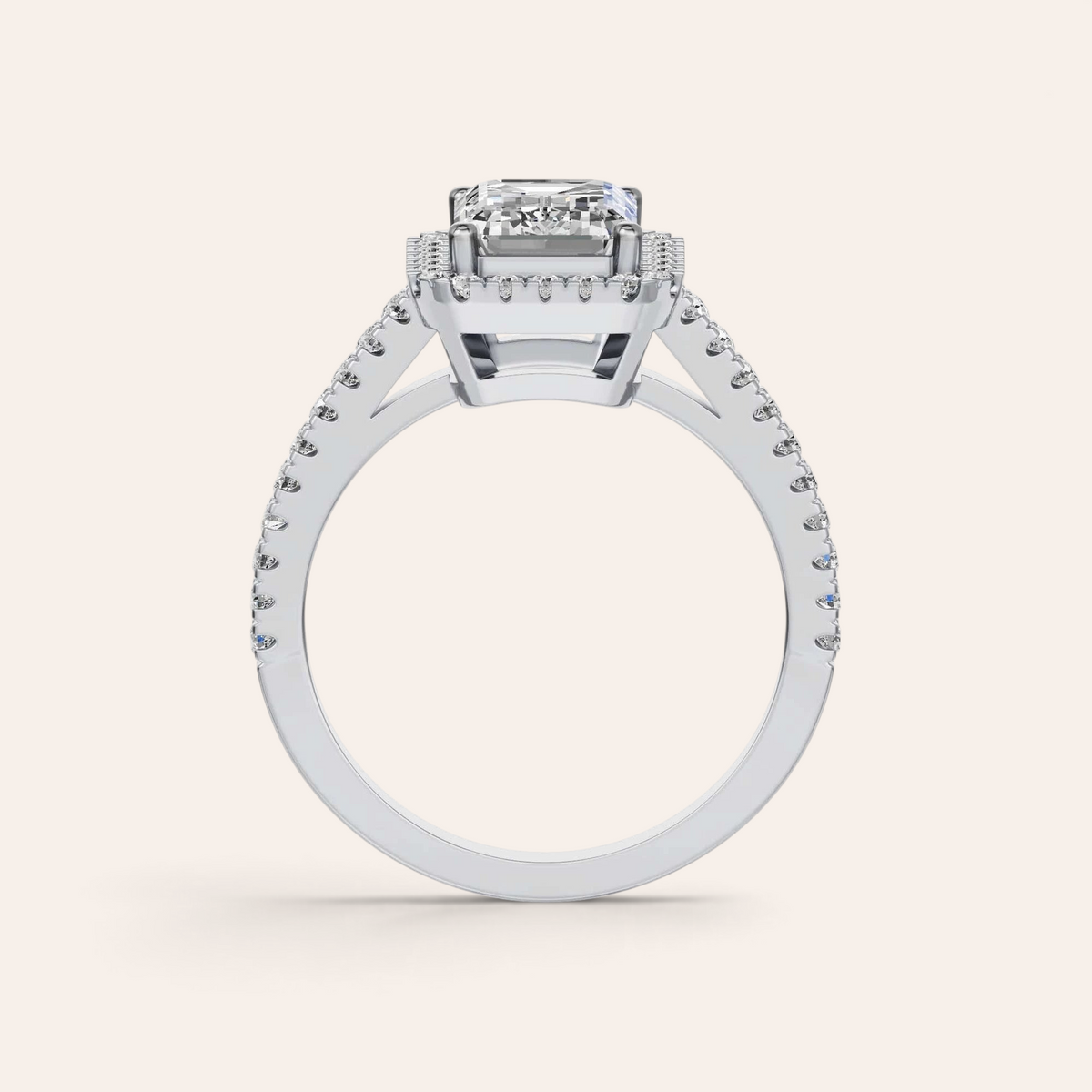 Louèn Diamonds 14k witgouden verlovingsring met 2.0 ct smaragd geslepen lab grown diamant in een halo zetting.