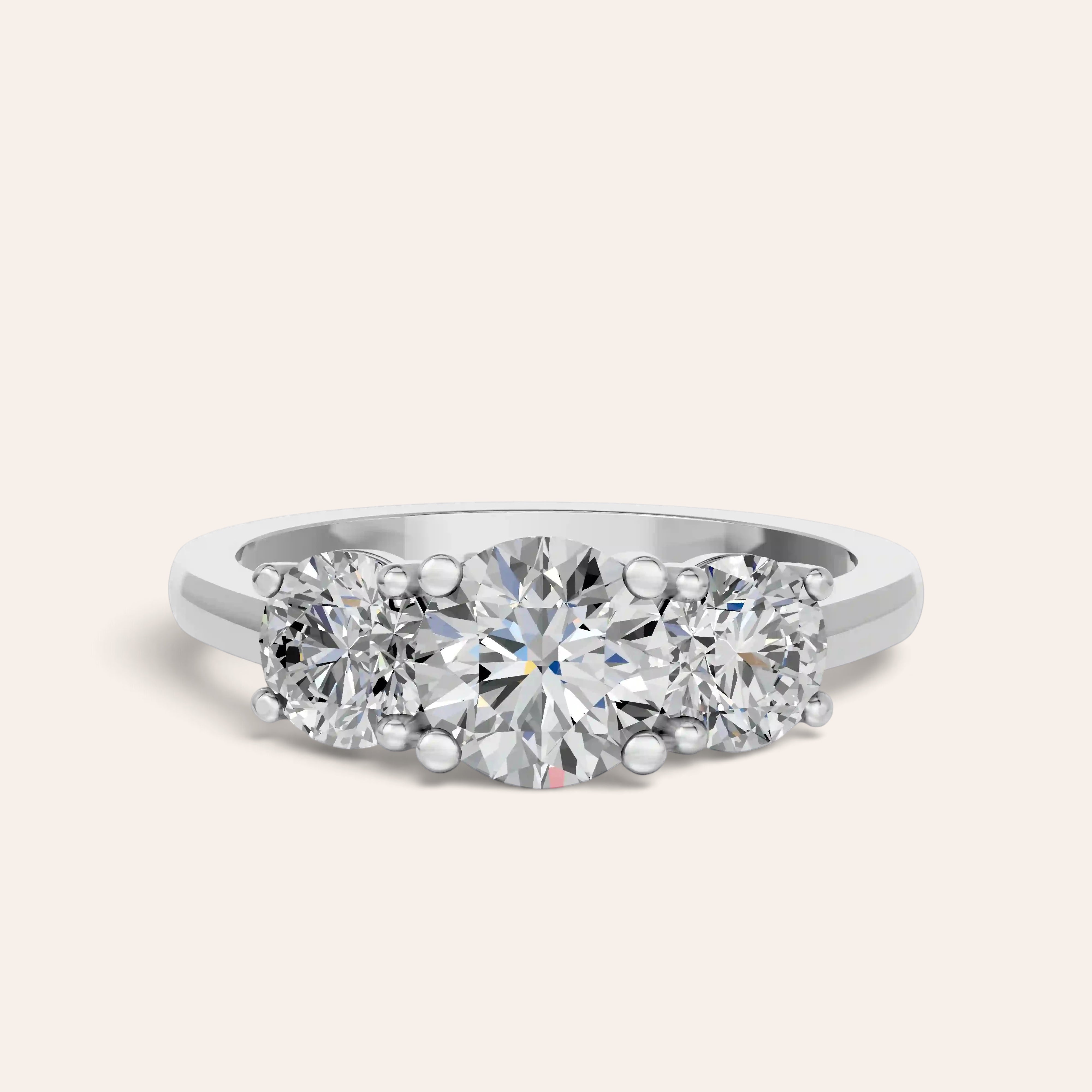 Louèn Diamonds trilogie verlovingsring van 14k witgoud met drie ronde diamanten in een tijdloos ontwerp.
