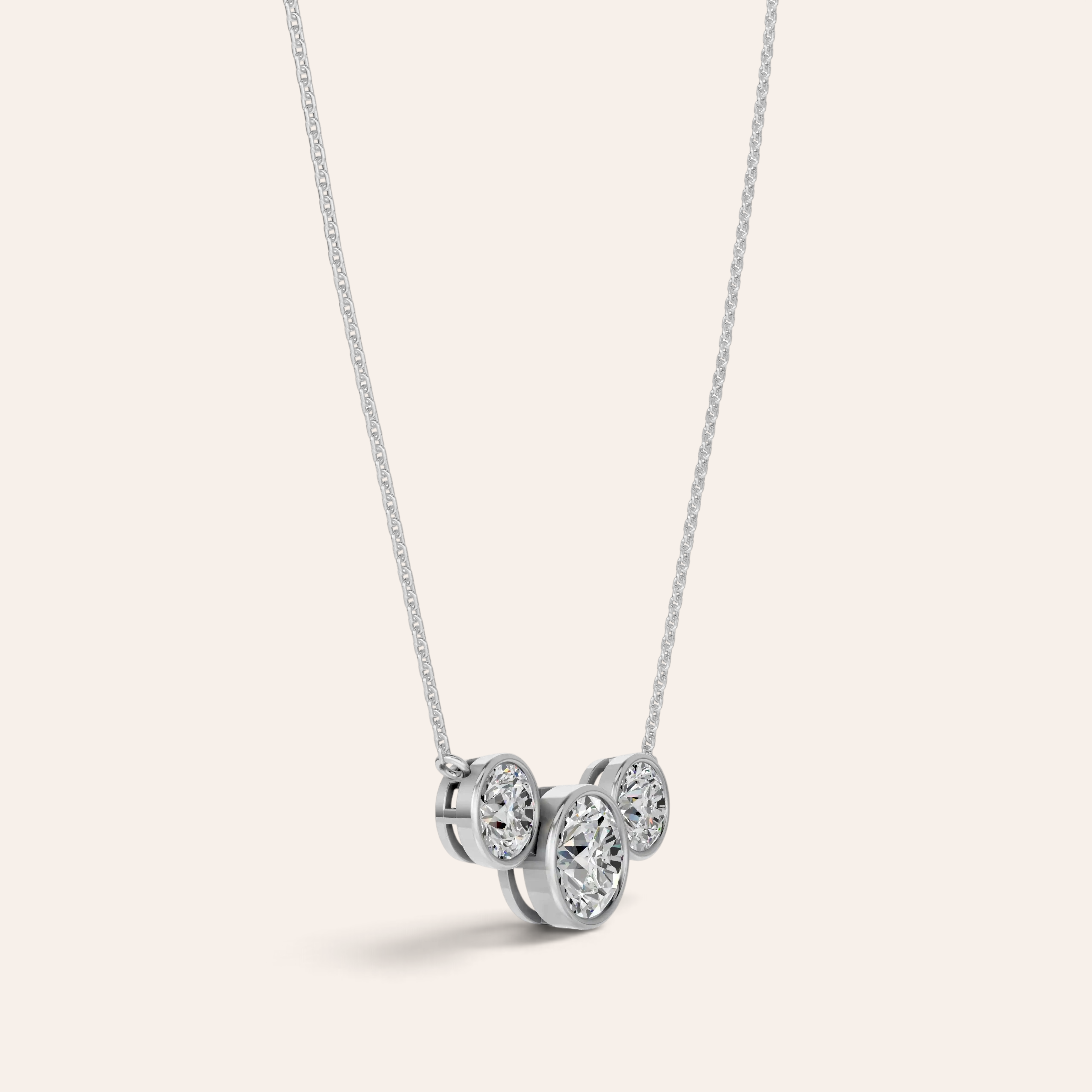 Louèn Diamonds horizontaal collier met drie lab-grown diamanten in een 14k witgouden bezelzetting van 1.6 ct.