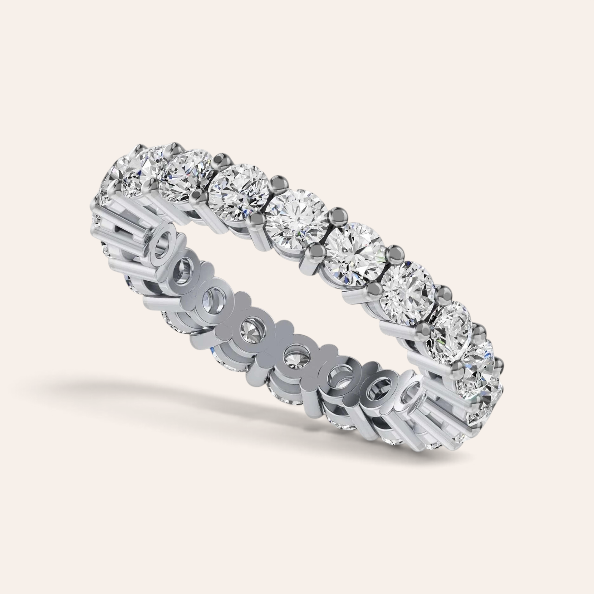 Louèn Diamonds 14k witgouden eternity ring met 2.8 ct diamanten in een tijdloze en elegante zetting.